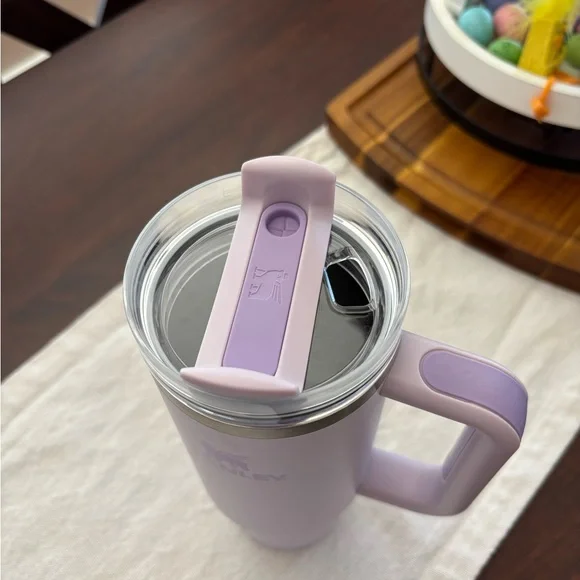 Stanley Lavender Insulated Travel Mug with Handle - Picture 2 of 4